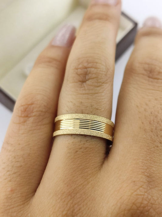 Aliança Reta 6mm com Brilho Intenso em Ouro 18K Acabamento Premium RT 90 Sou Linda