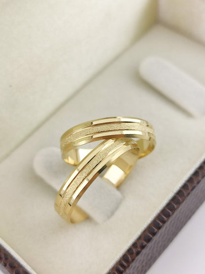 Aliança Reta 4mm Clássica e Confortável em Ouro 18K Acabamento Premium RT 68 Sou Linda