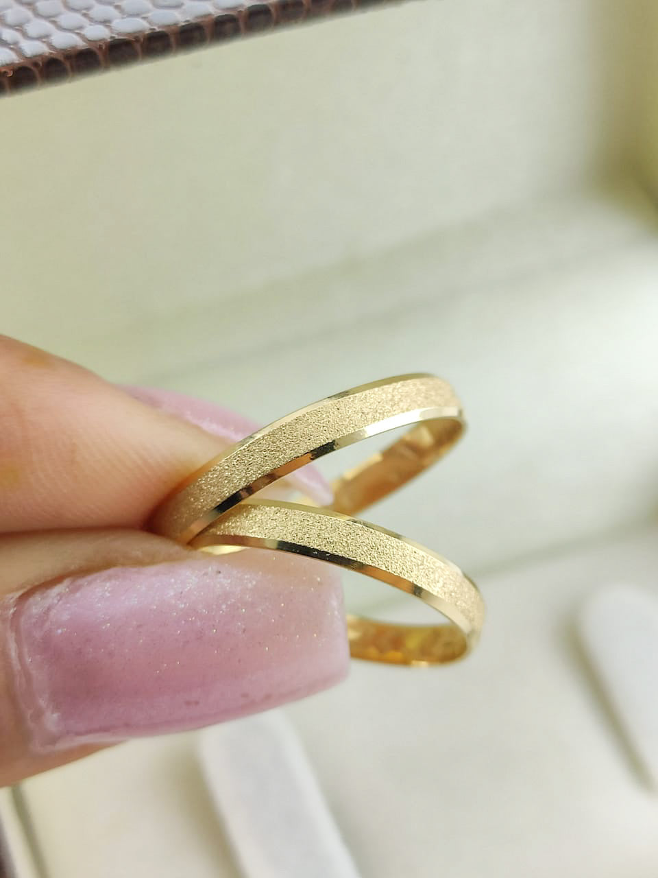 Aliança Reta 3mm Fina e Elegante em Ouro 18K Acabamento Premium RT 75 Sou Linda