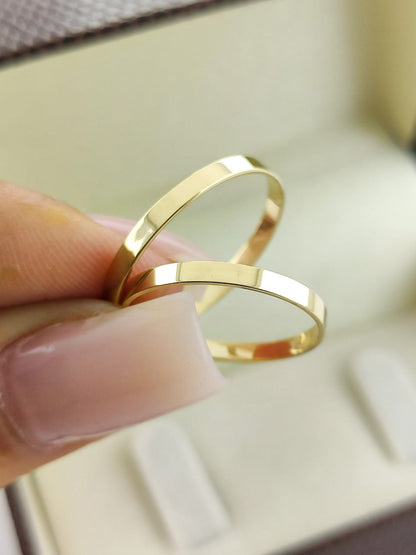 Aliança Reta 2mm Minimalista em Ouro 18K Acabamento Premium RT 70 Sou Linda